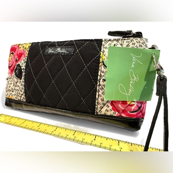 Vera Bradley Multicolor Floral Wristlet with Black Accents 7.5”x 4”x 1.5” NWT